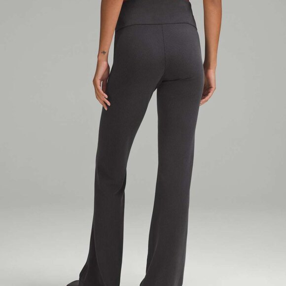 NWT Lululemon Ribbed Softstreme Flared Pant *Regular, Sz 8, BLACK - Picture 11 of 12